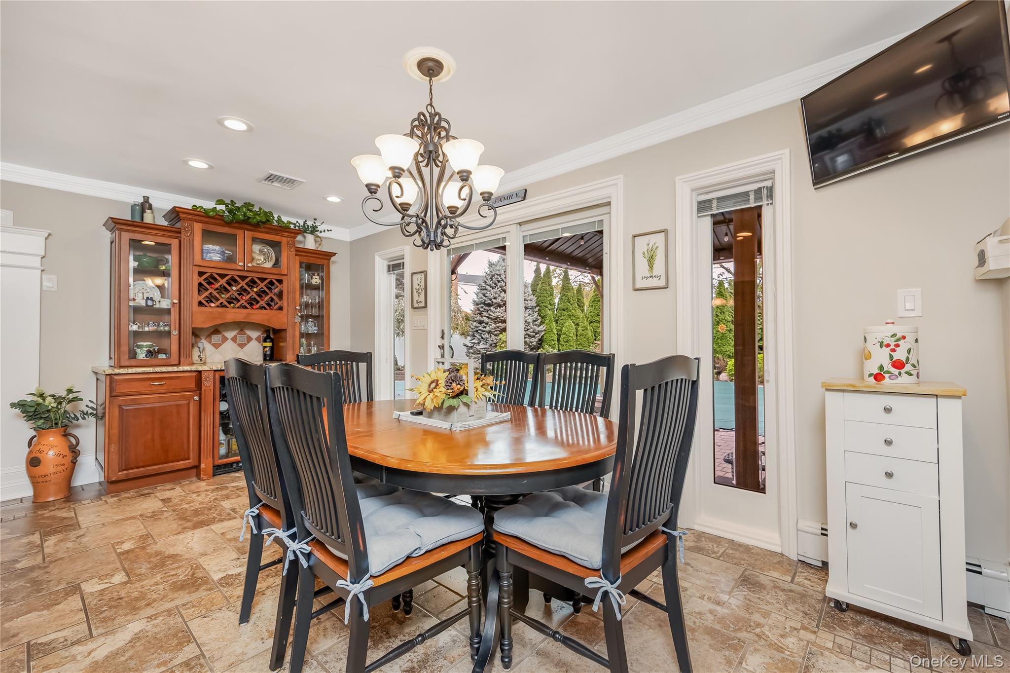 #18 photo, 74 Loop Drive, Sayville , NY 11782