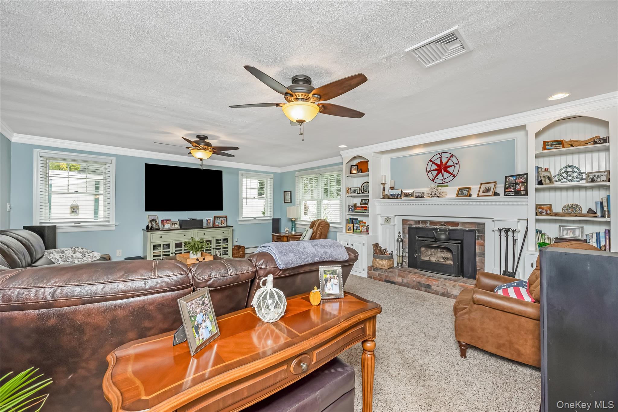 #20 photo, 74 Loop Drive, Sayville , NY 11782