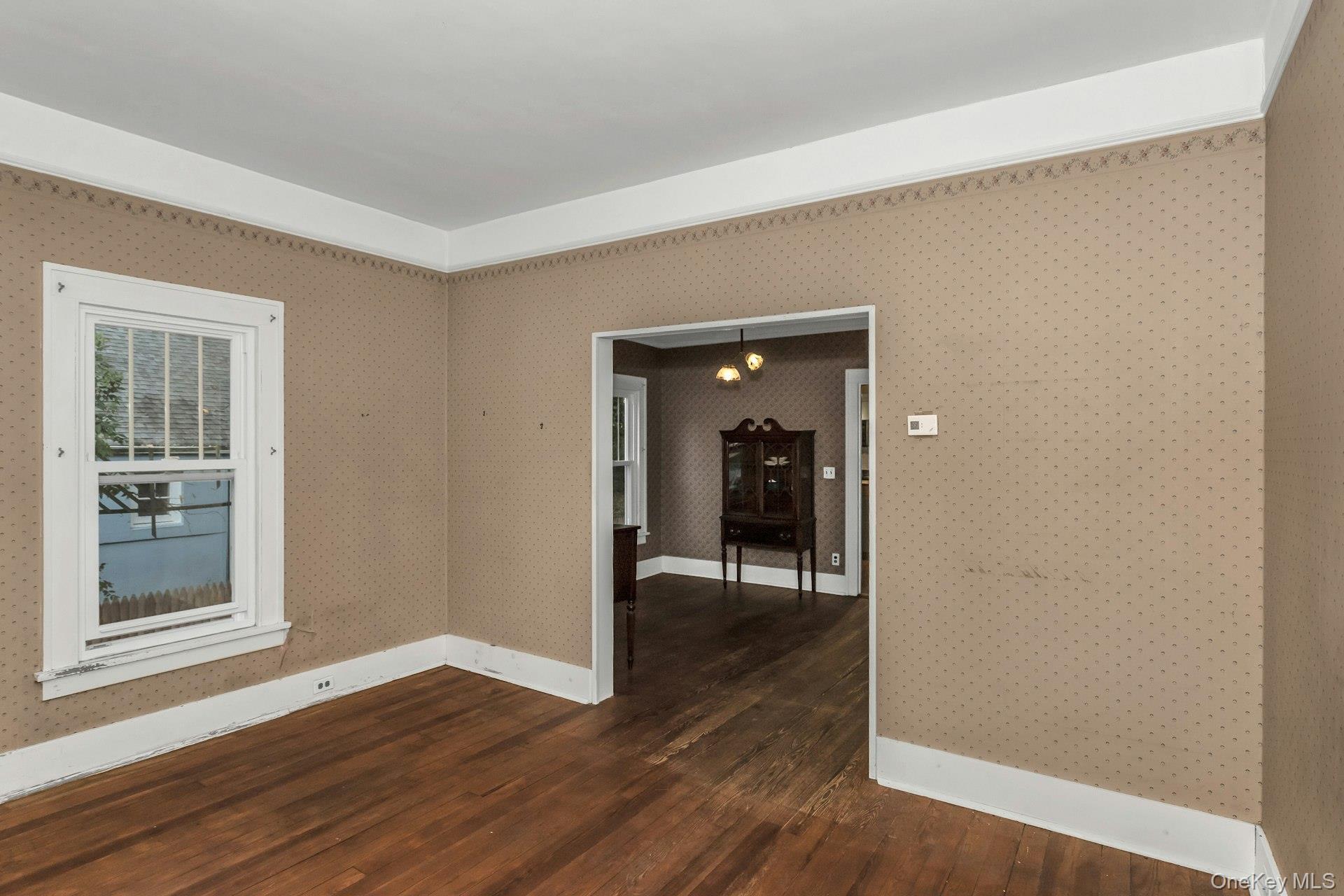 #6 photo, 41 Washington Place, Northport , NY 11768