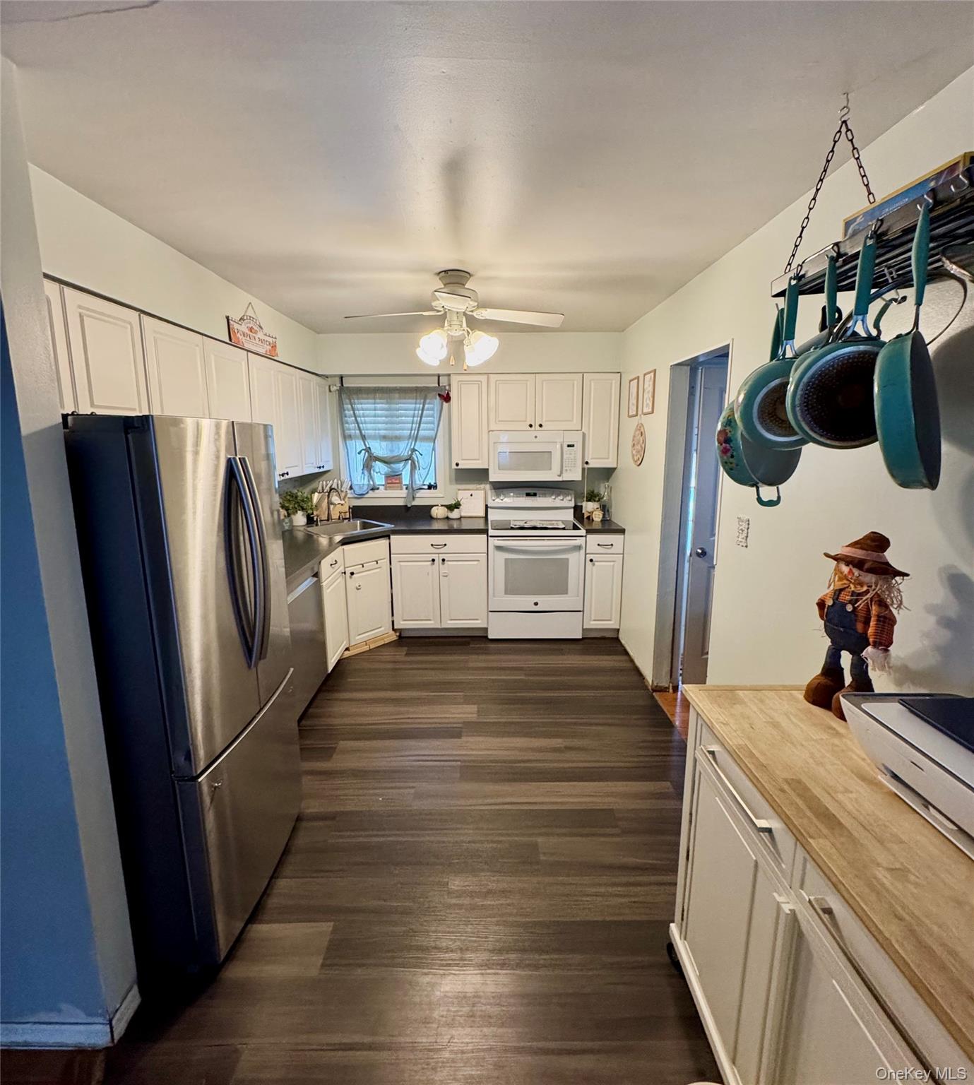 #3 photo, 99 Grand Avenue, Shirley , NY 11967