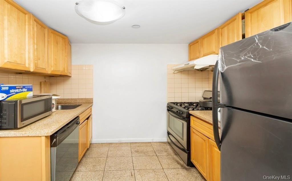 #10 photo, 136-16 35th Avenue, Flushing , NY 11354