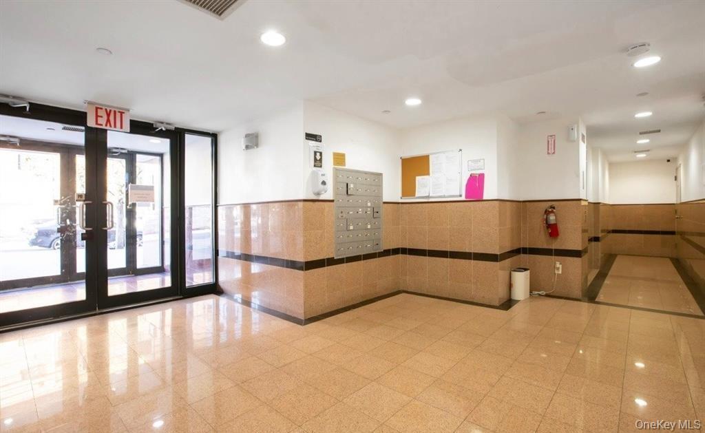 #17 photo, 136-16 35th Avenue, Flushing , NY 11354