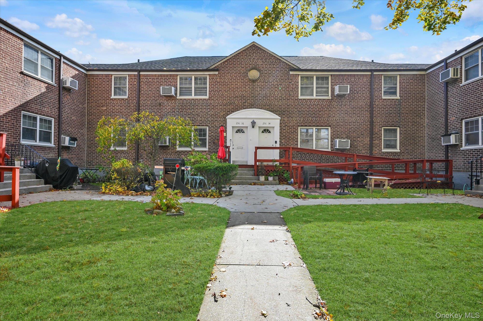 #1 photo, 251-16 60th Avenue, Little Neck , NY 11362