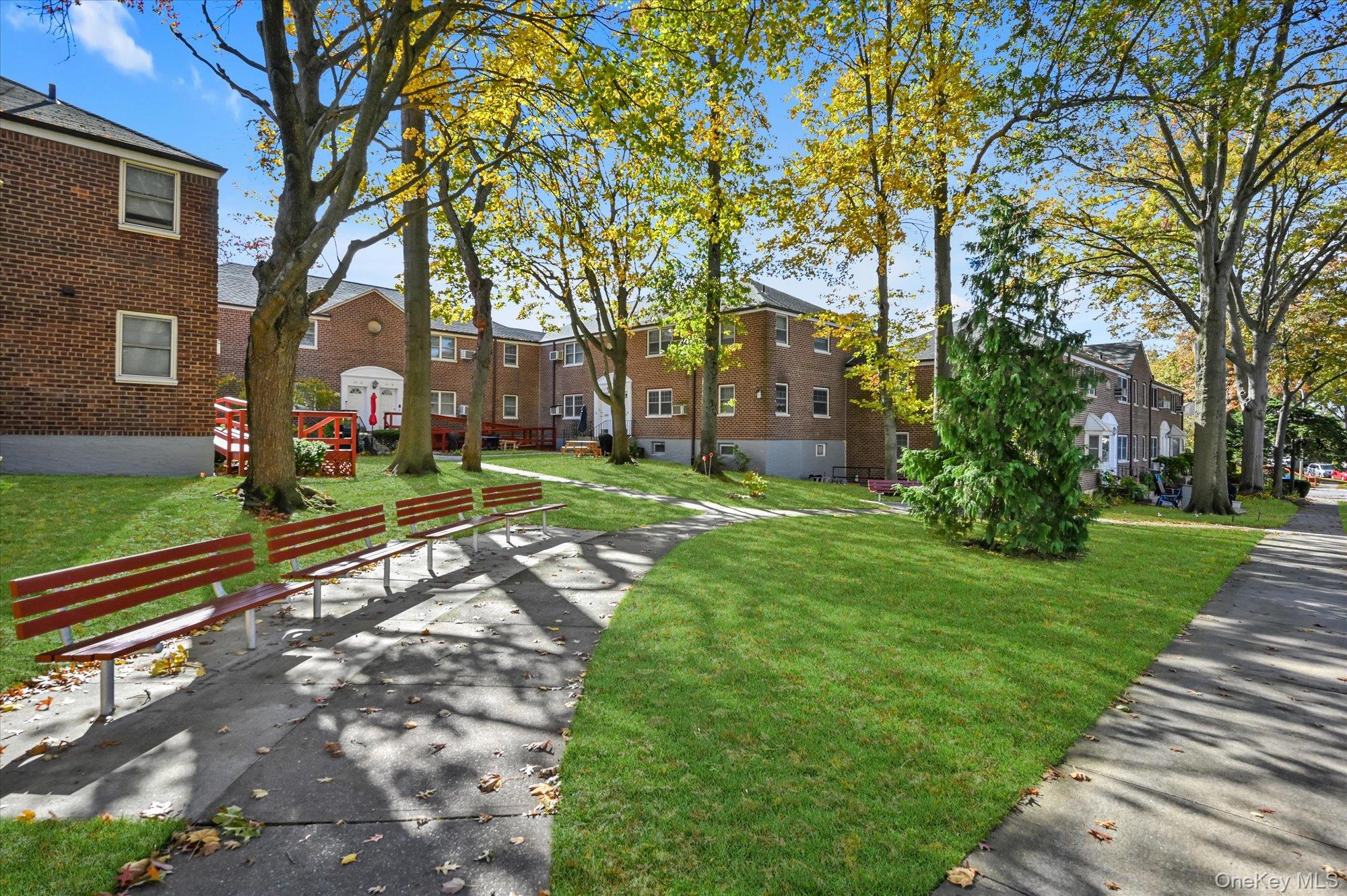 #10 photo, 251-16 60th Avenue, Little Neck , NY 11362