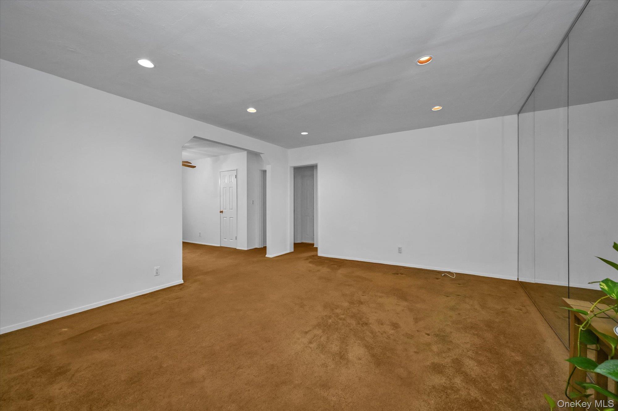 #2 photo, 251-16 60th Avenue, Little Neck , NY 11362