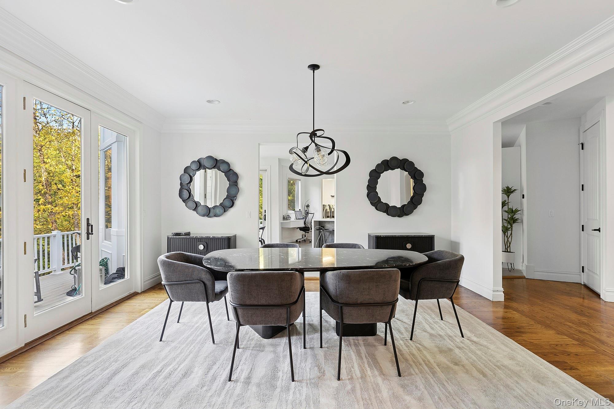 #16 photo, 144 Round Swamp Road, West Hills , NY 11743