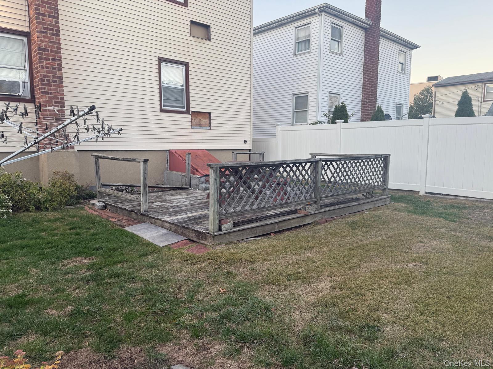 #17 photo, 110 Evergreen Avenue, Lynbrook , NY 11563