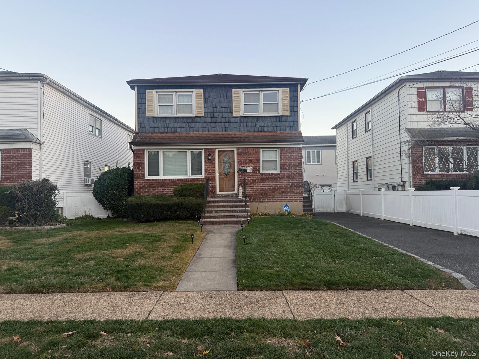 #2 photo, 110 Evergreen Avenue, Lynbrook , NY 11563