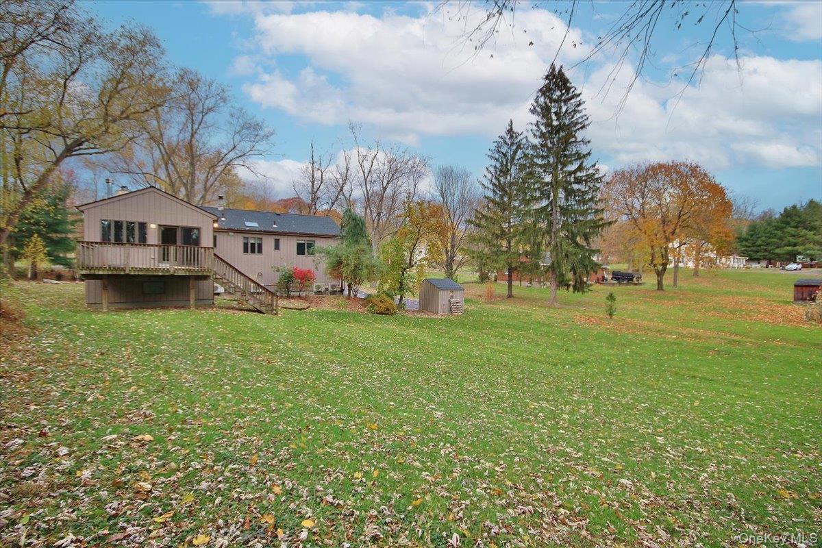 #8 photo, 102 Old Post Road, Marlboro , NY 12542