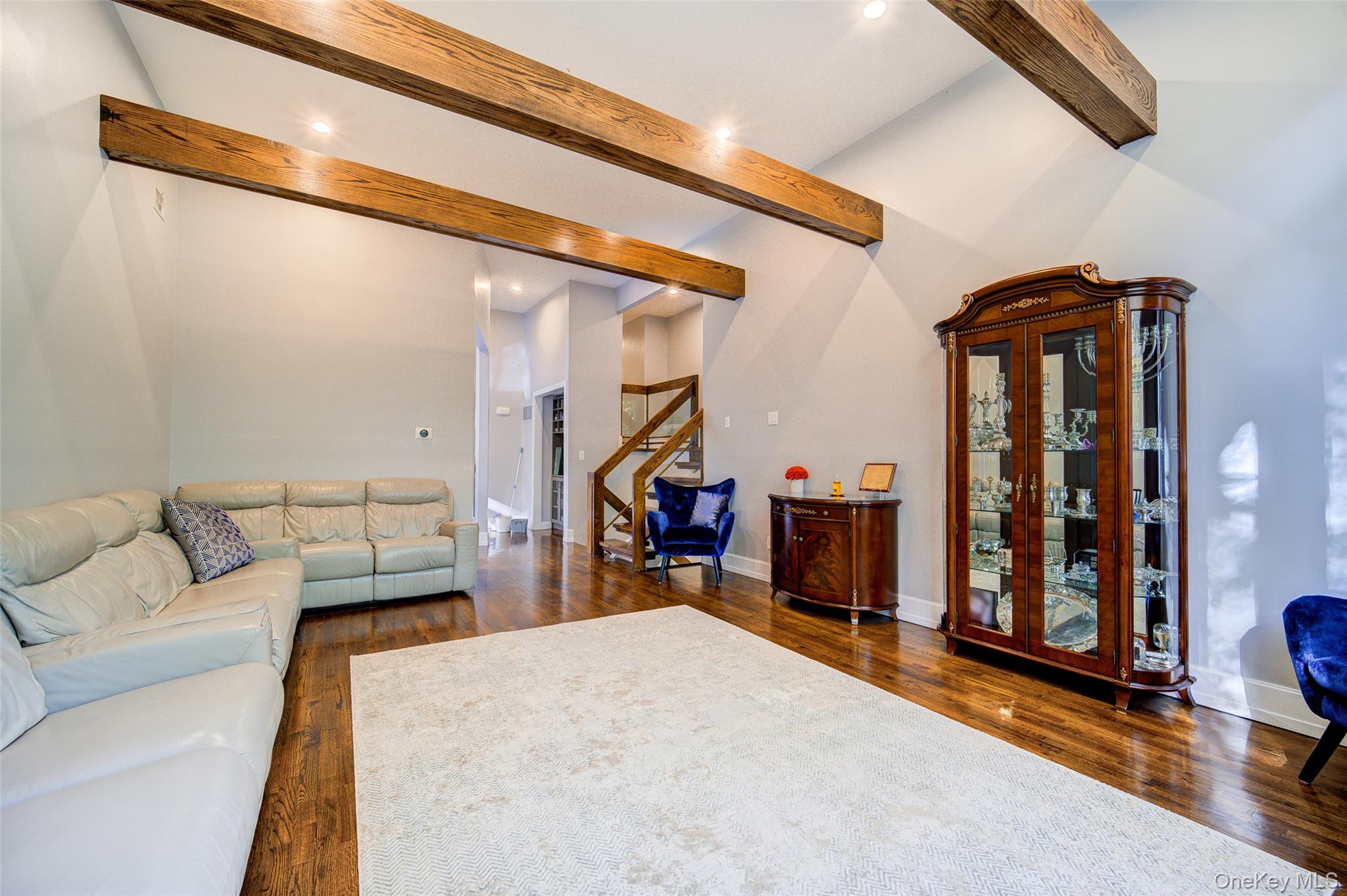 #9 photo, 4 Ayr Court, Airmont , NY 10901