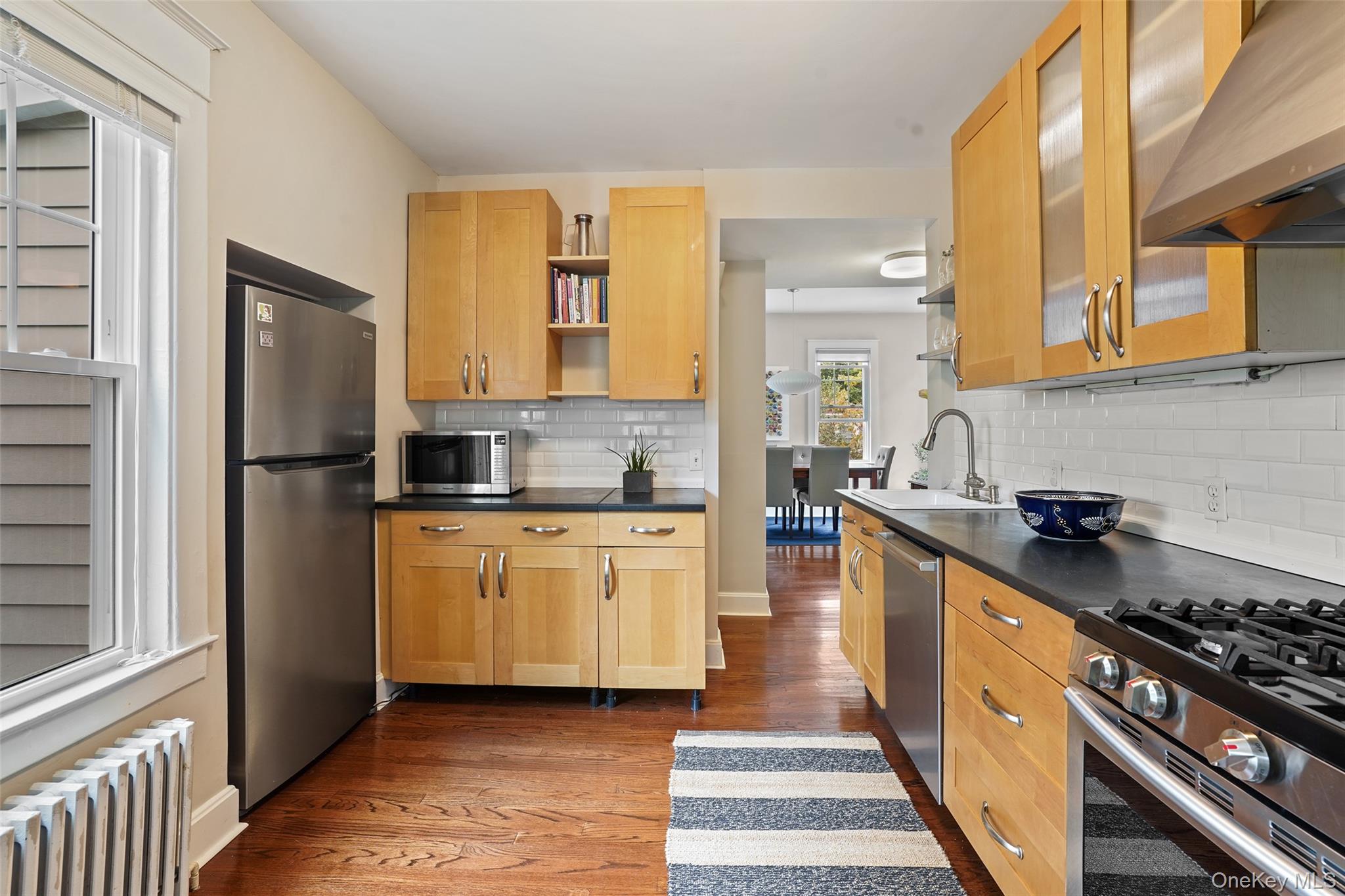 #11 photo, 31 Hillside Avenue, Hastings-on-Hudson , NY 10706