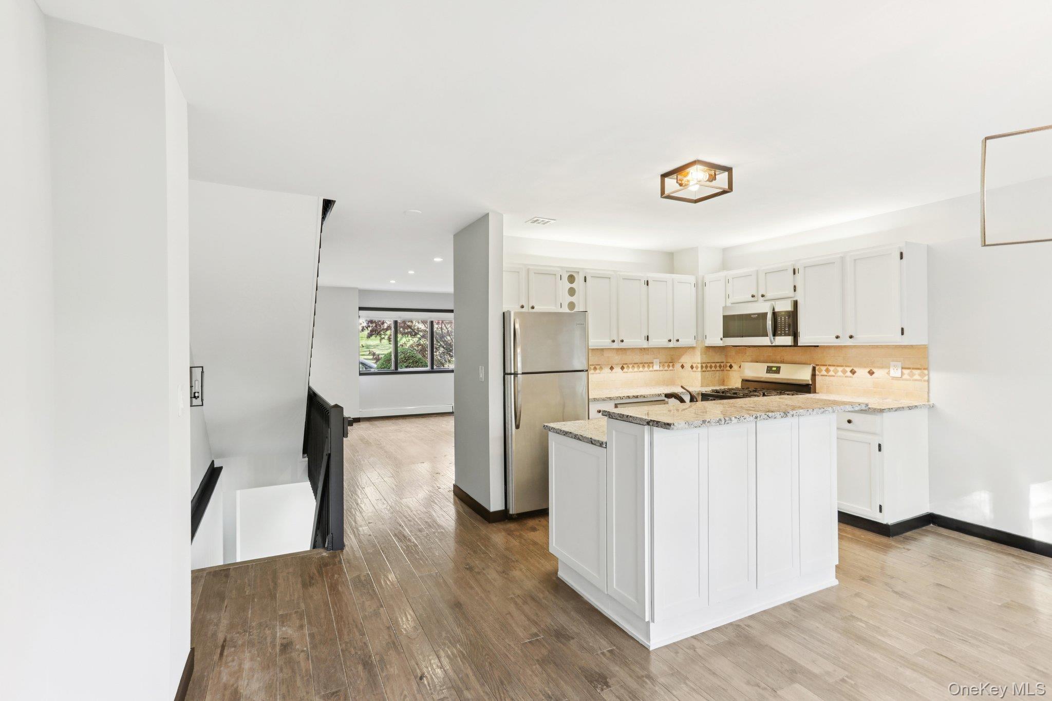 #14 photo, 6 Pheasant Walk, Peekskill , NY 10566