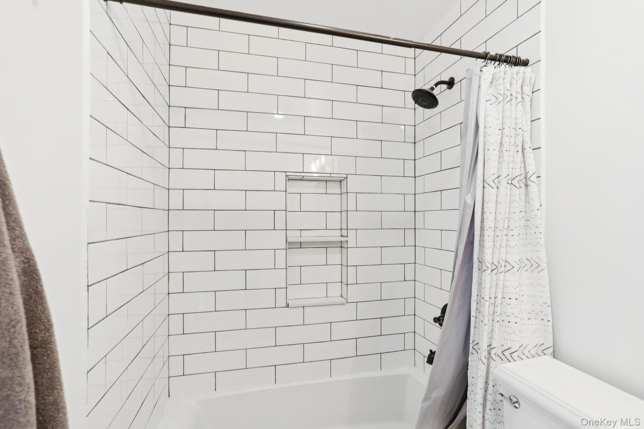 #20 photo, 6 Pheasant Walk, Peekskill , NY 10566