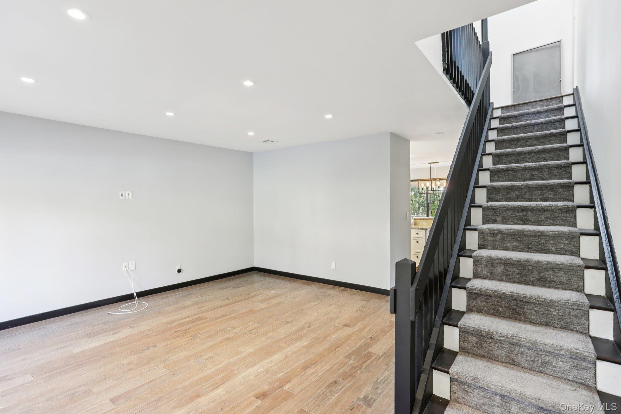 #5 photo, 6 Pheasant Walk, Peekskill , NY 10566