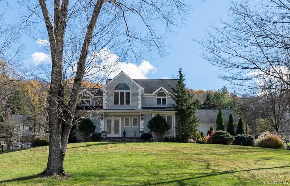 #1 photo, 468 Peekskill Hollow Road, Putnam Valley , NY 10579