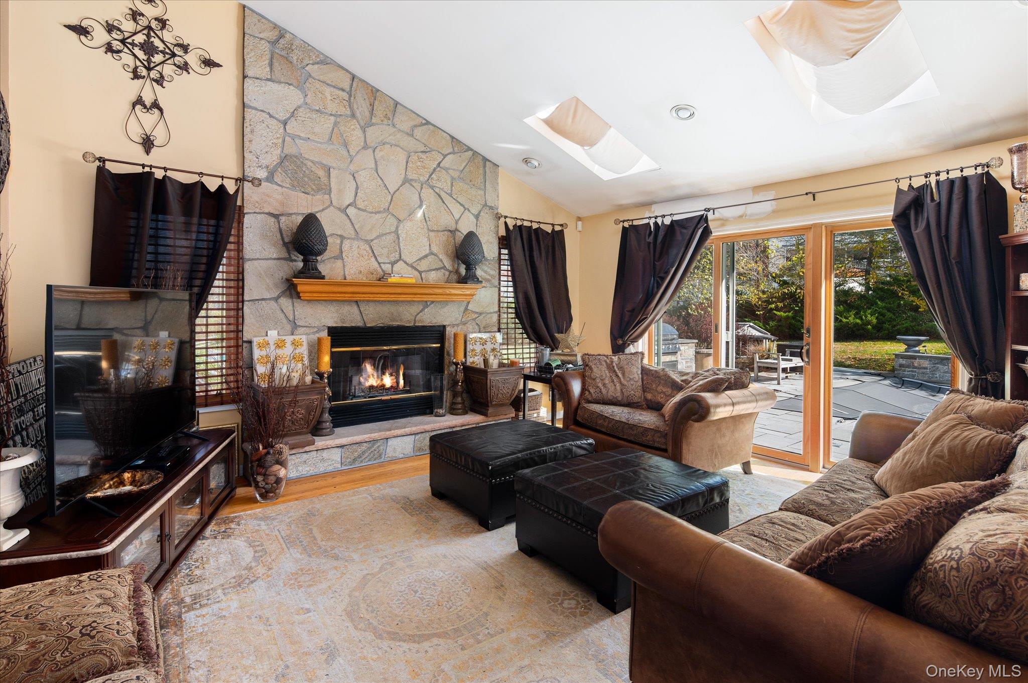 #11 photo, 468 Peekskill Hollow Road, Putnam Valley , NY 10579