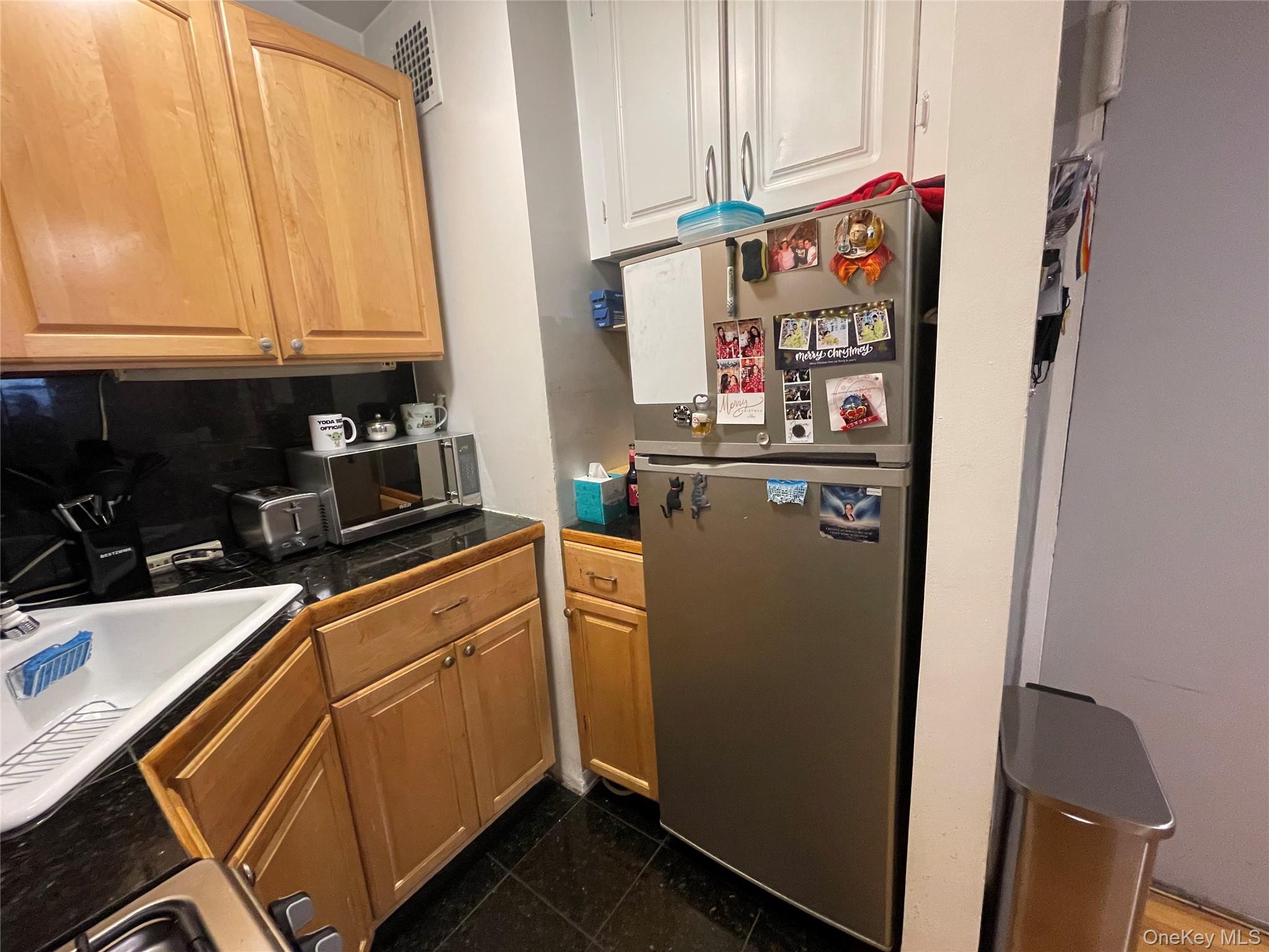 #9 photo, 2815 Ocean Parkway, Brooklyn , NY 11235