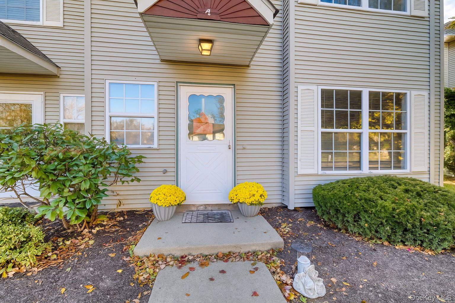 #1 photo, 256 Quassaick Avenue, New Windsor , NY 12553