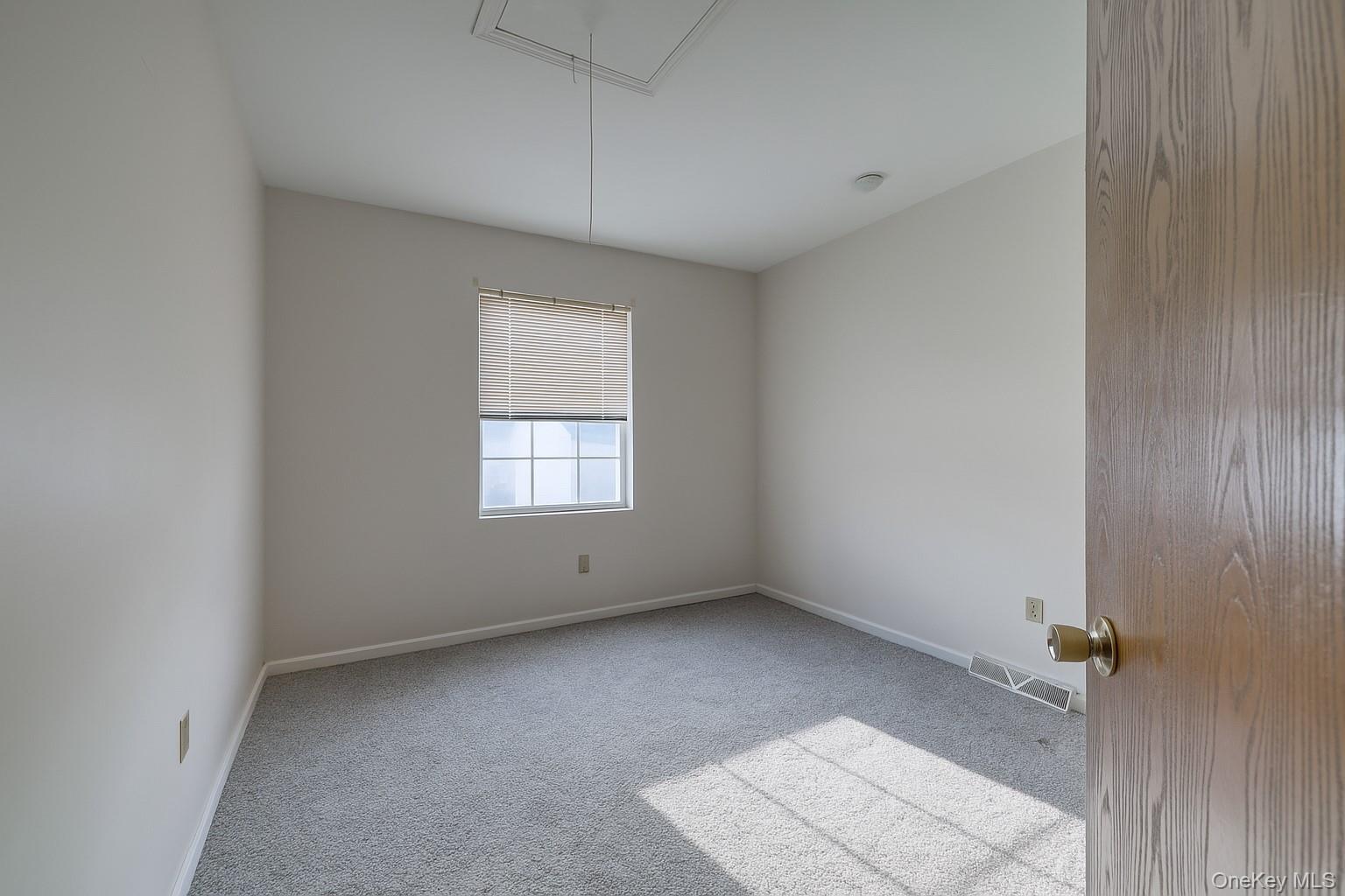 #14 photo, 256 Quassaick Avenue, New Windsor , NY 12553