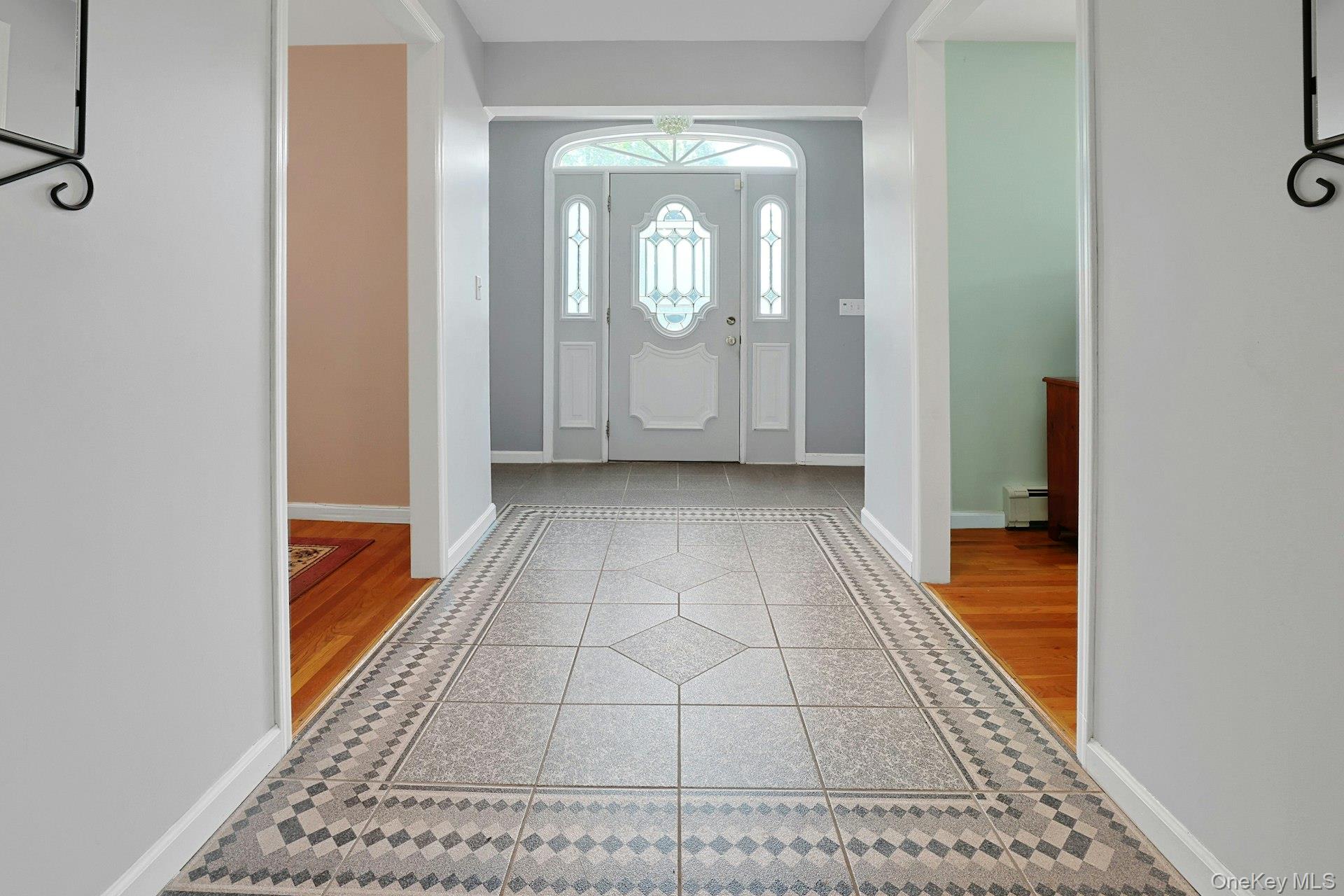 #4 photo, 49 Nanny Hagen Road, Thornwood , NY 10594