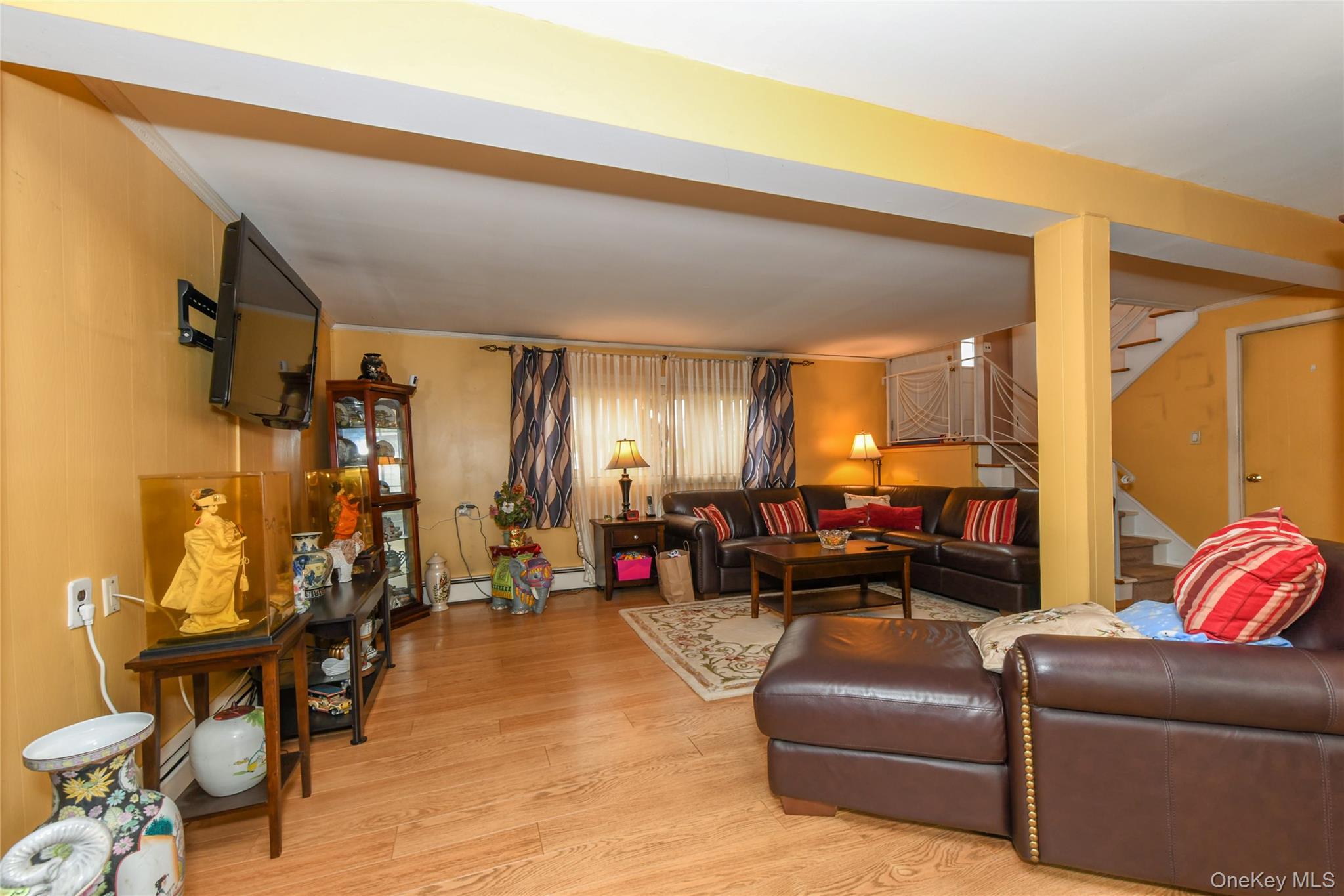 #12 photo, 6 Clarke Street, Brentwood , NY 11717