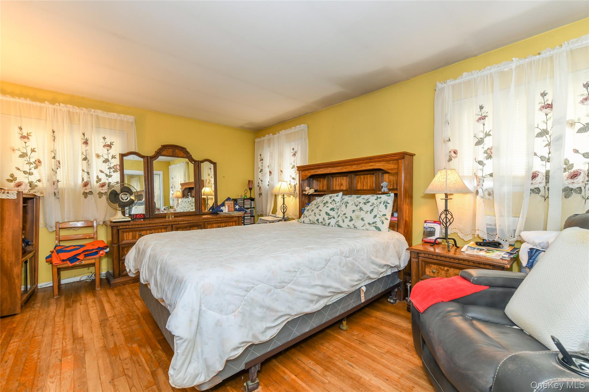 #19 photo, 6 Clarke Street, Brentwood , NY 11717