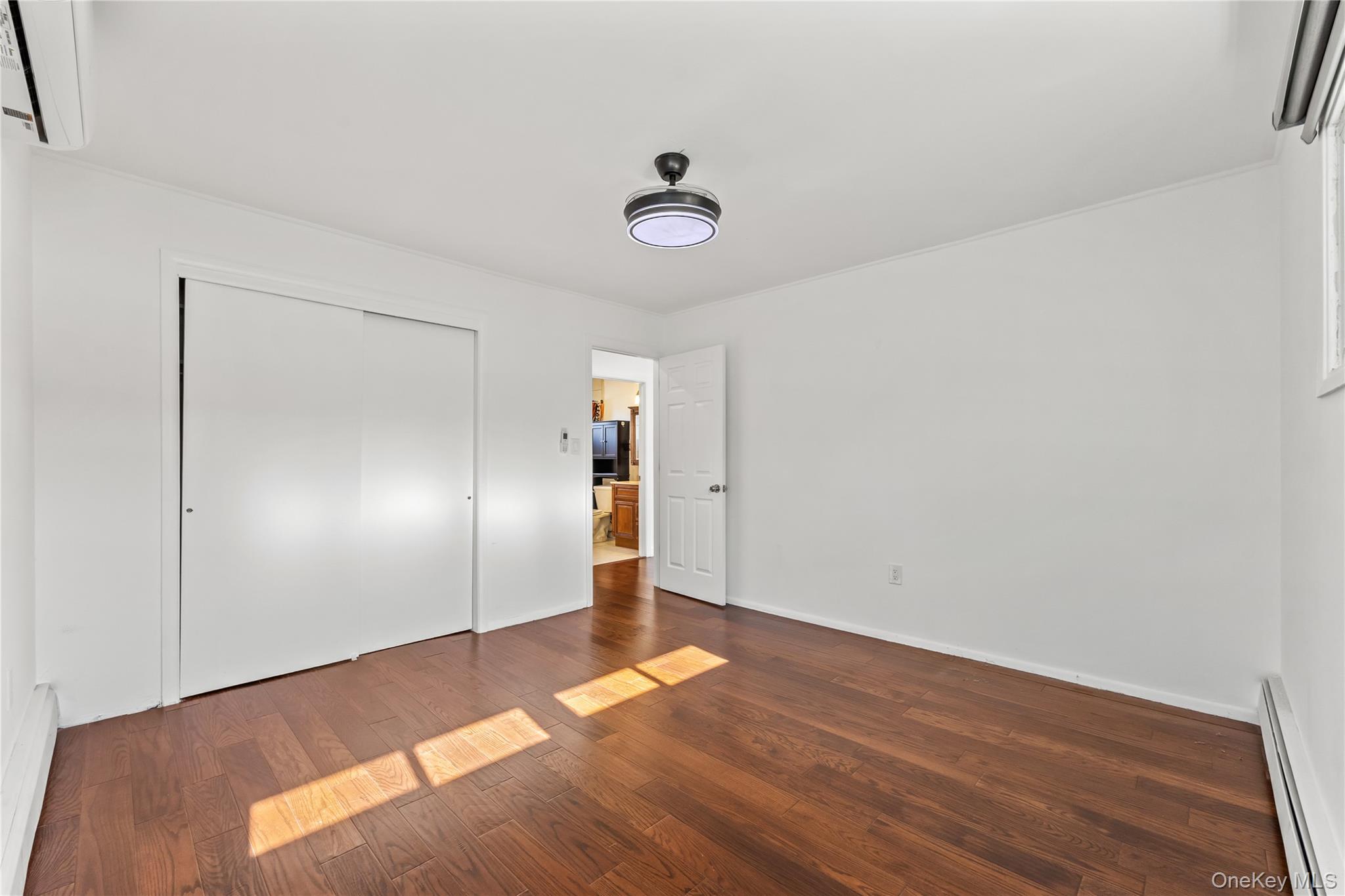 #10 photo, 197 Blacksmith Road, Levittown , NY 11756