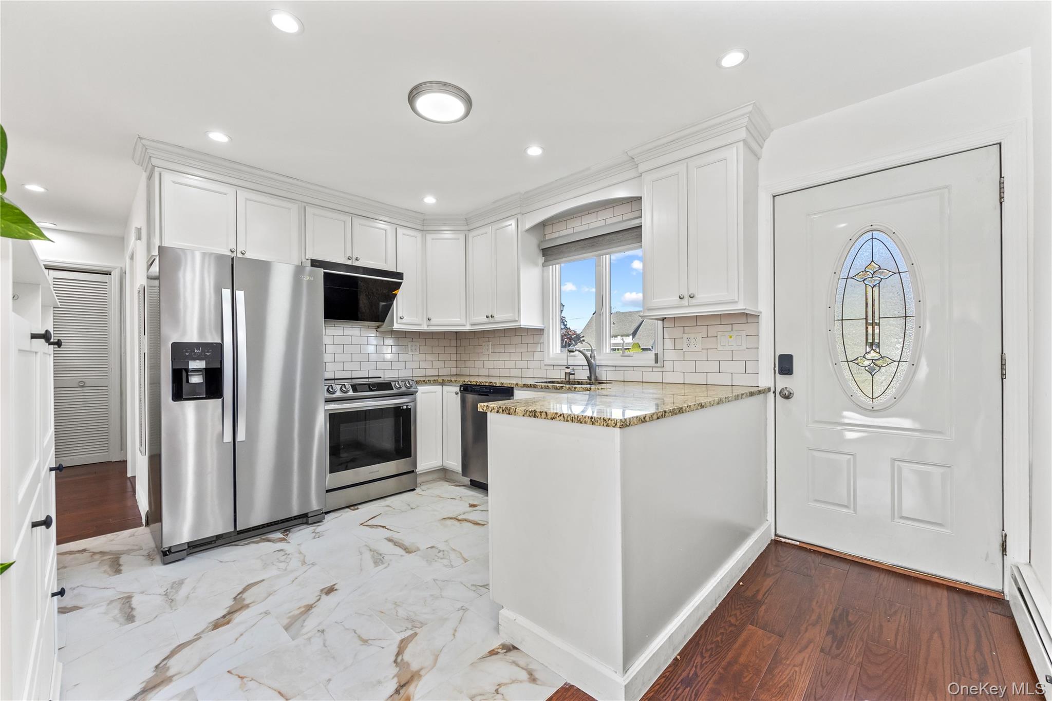 #3 photo, 197 Blacksmith Road, Levittown , NY 11756