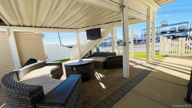 #19 photo, 2905 Ocean Avenue, Seaford , NY 11783