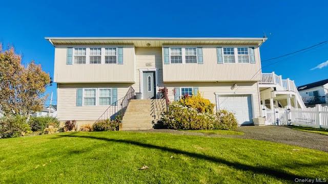 #4 photo, 2905 Ocean Avenue, Seaford , NY 11783