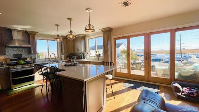 #6 photo, 2905 Ocean Avenue, Seaford , NY 11783