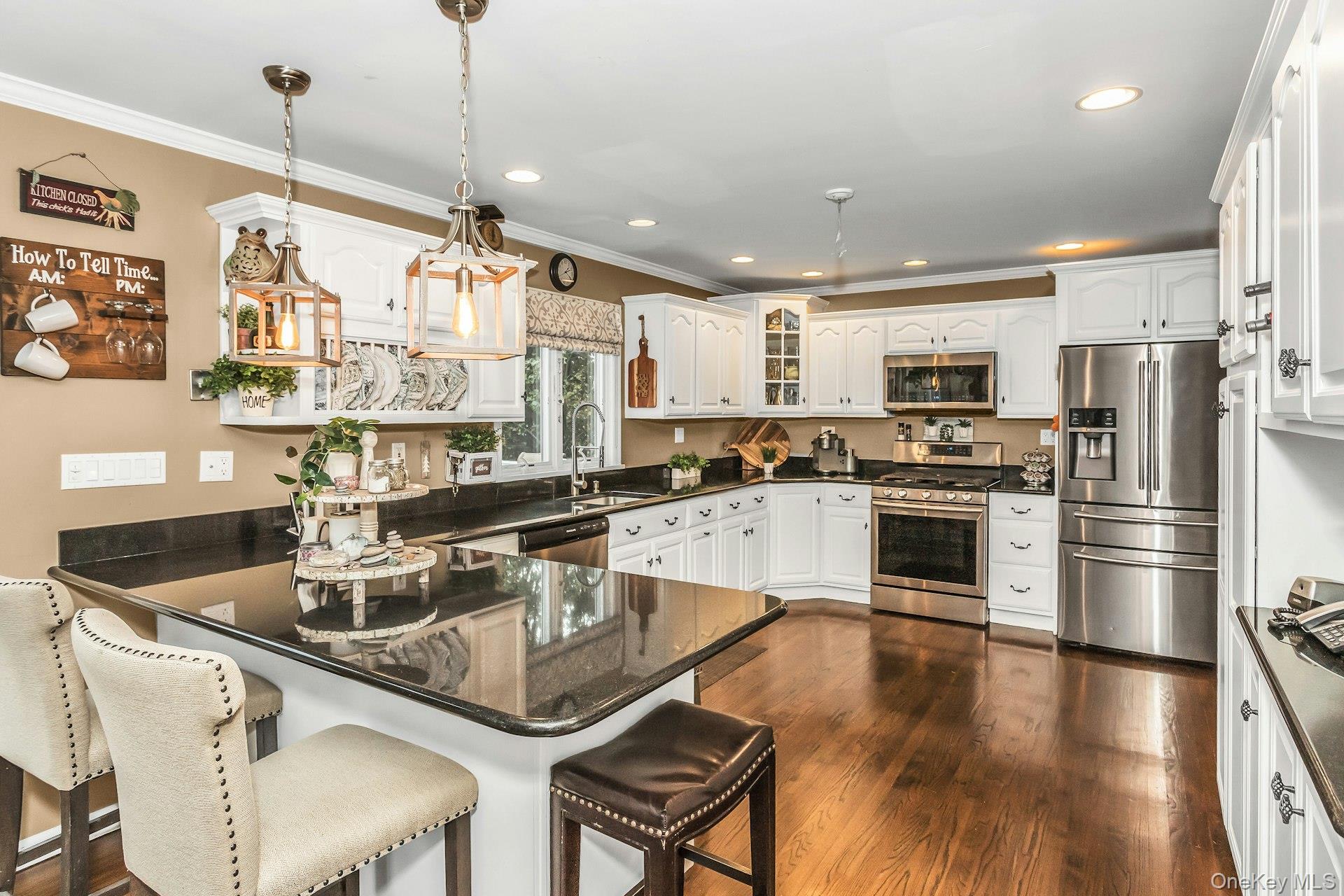 #10 photo, 40 Burt Avenue, Northport , NY 11768