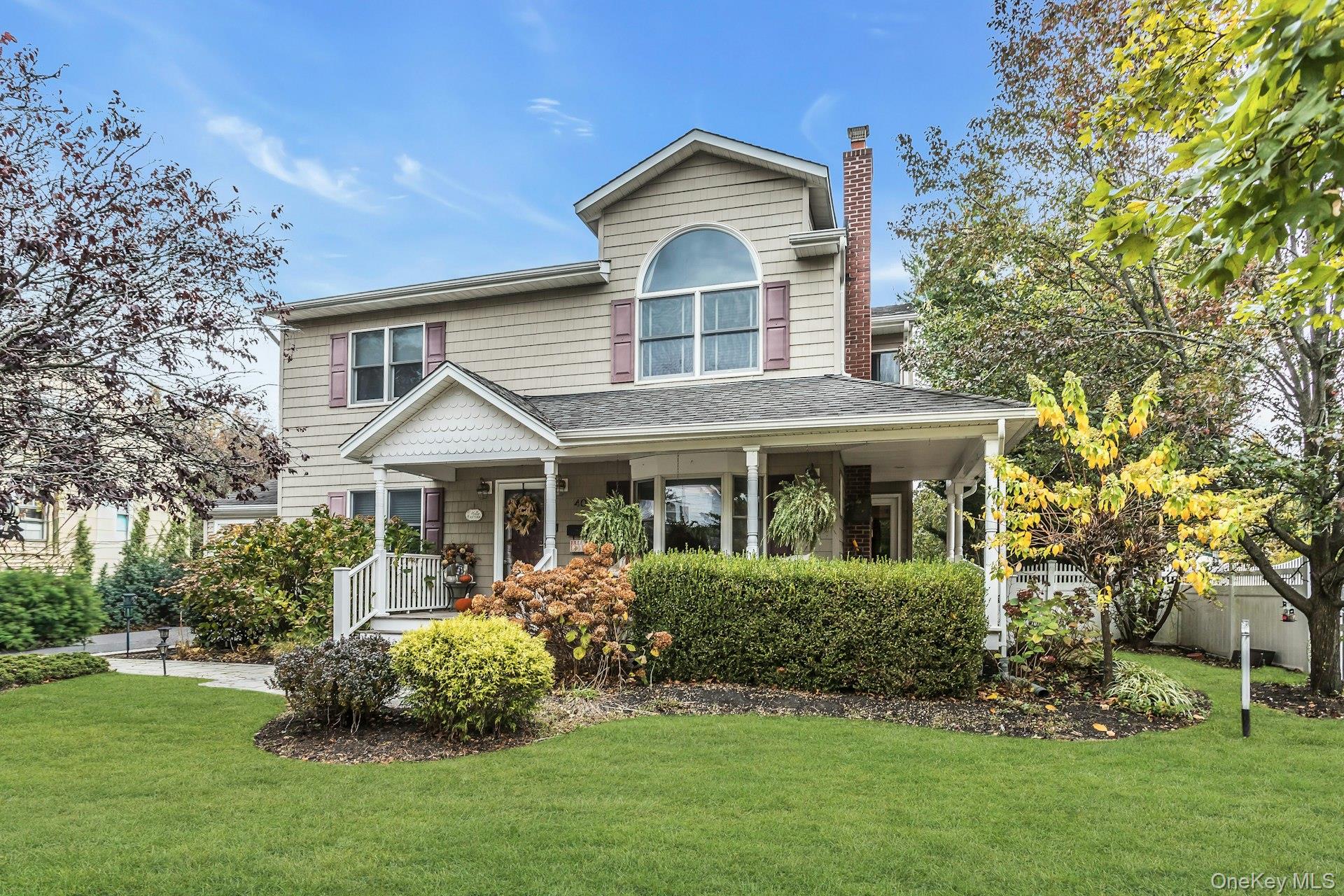 #2 photo, 40 Burt Avenue, Northport , NY 11768