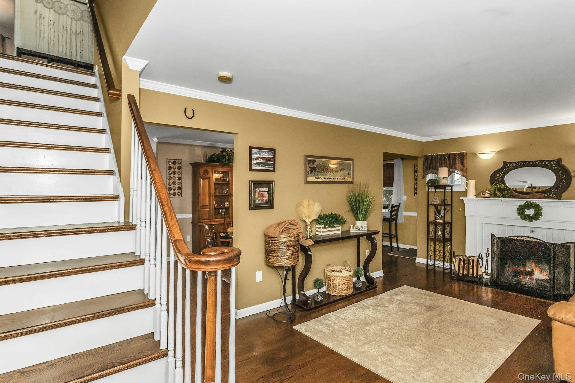 #4 photo, 40 Burt Avenue, Northport , NY 11768