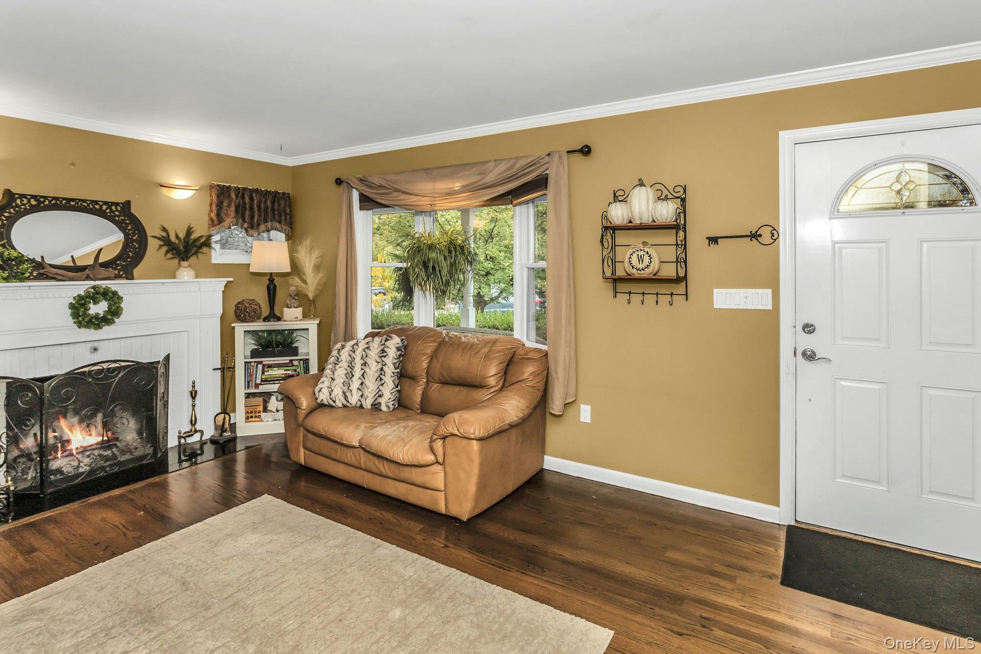 #6 photo, 40 Burt Avenue, Northport , NY 11768