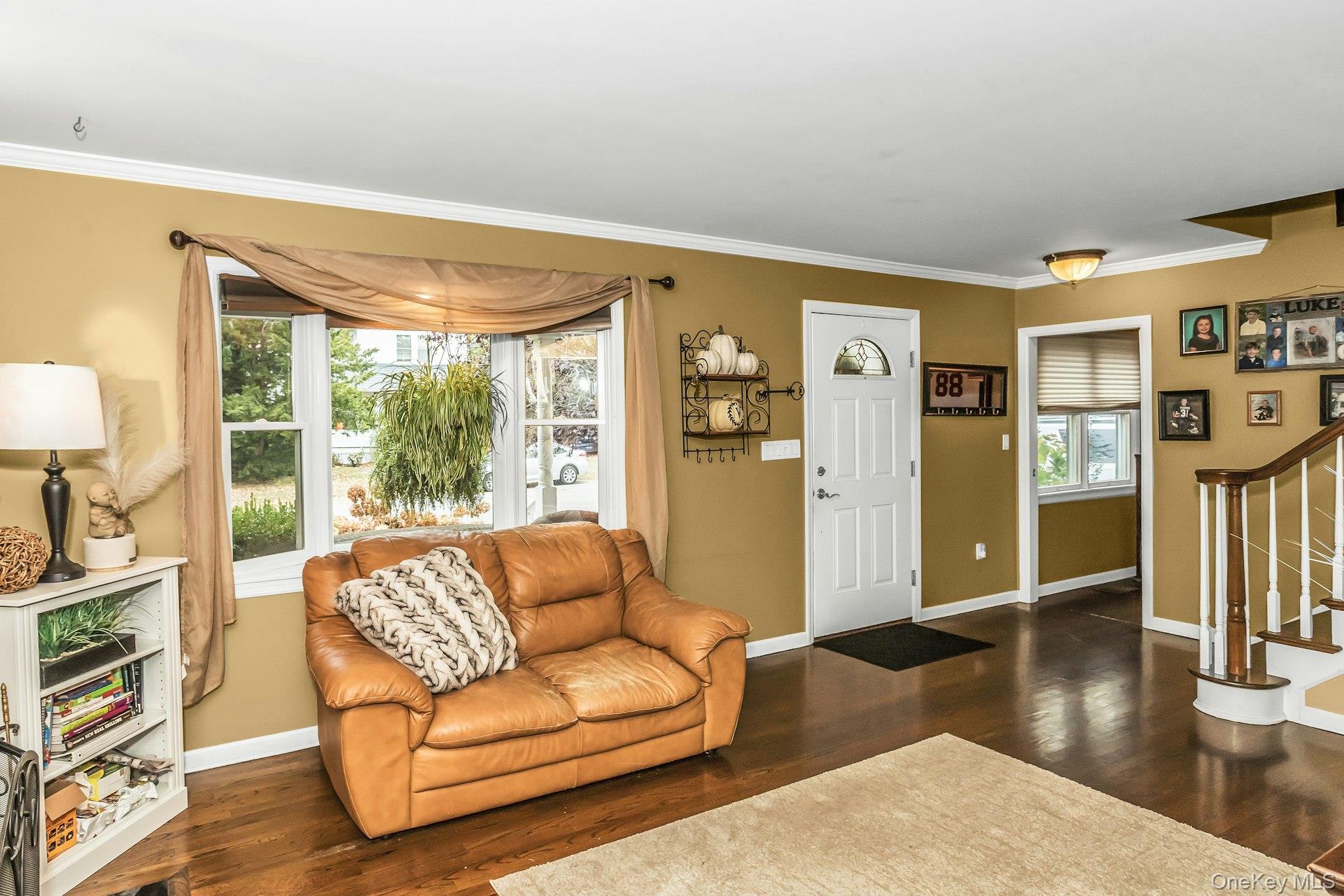 #7 photo, 40 Burt Avenue, Northport , NY 11768