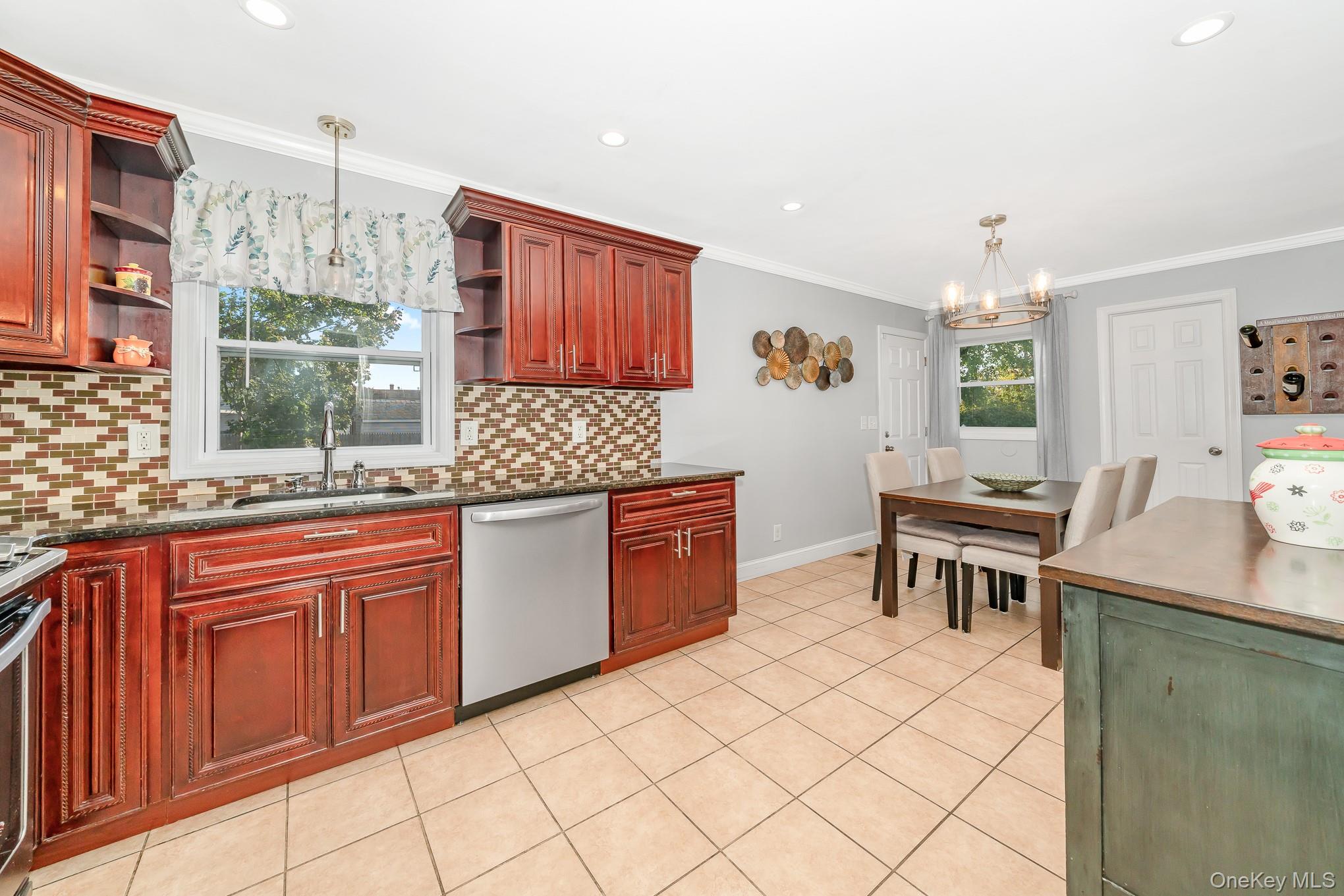 #11 photo, 53 1st Street, Brentwood , NY 11717