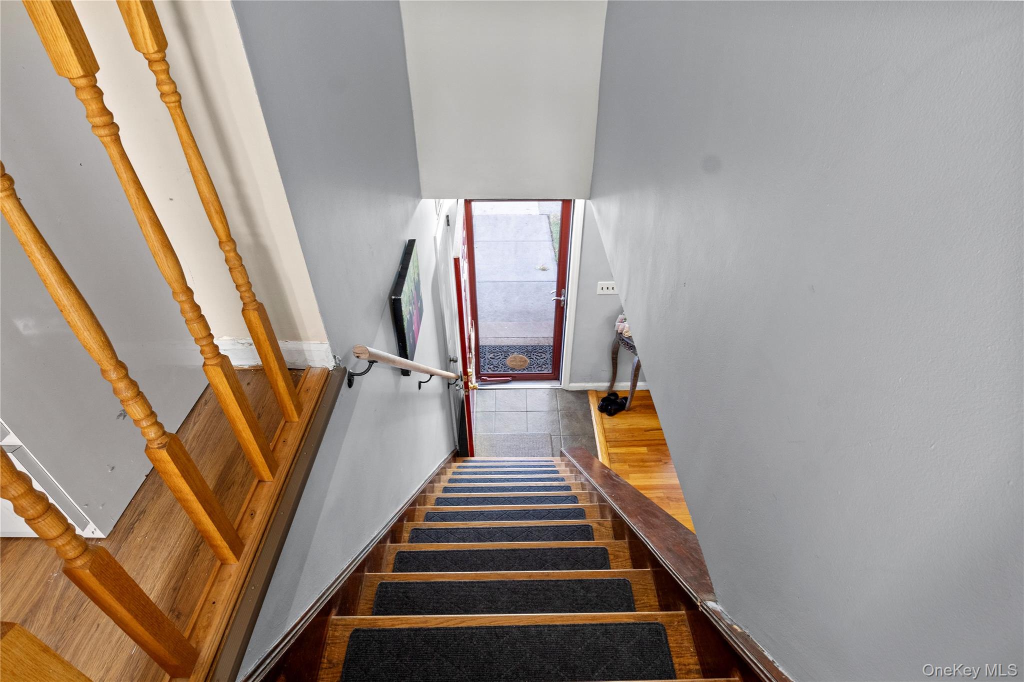 #14 photo, 8303 261st Street, Glen Oaks , NY 11004