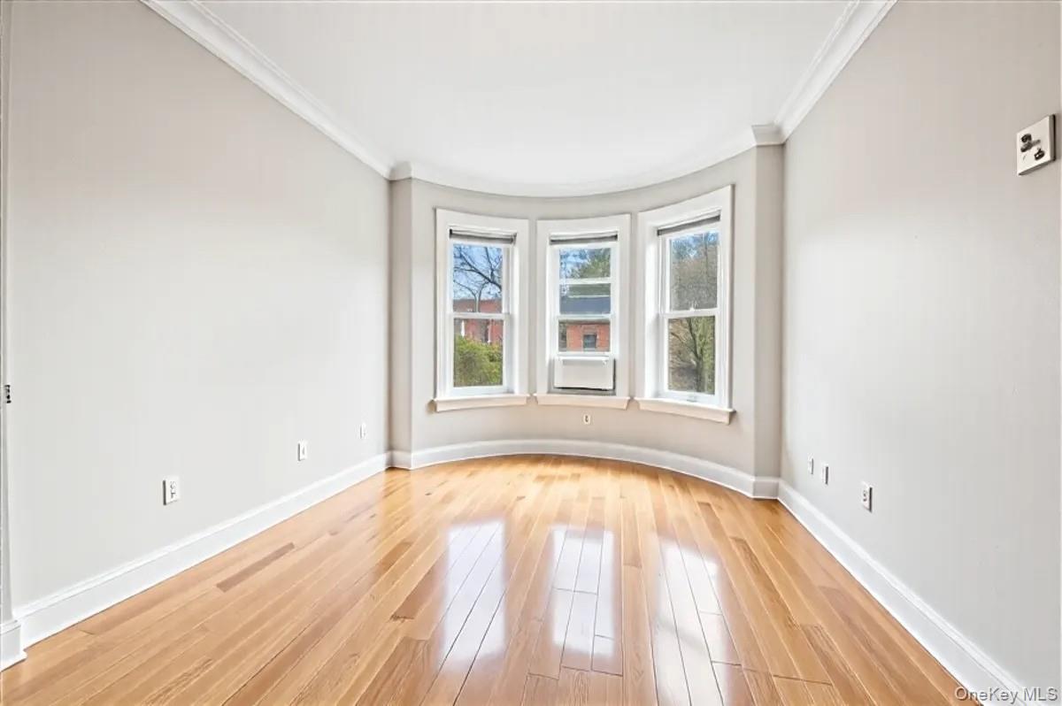 #16 photo, 68-15 64th Place, Ridgewood , NY 11385