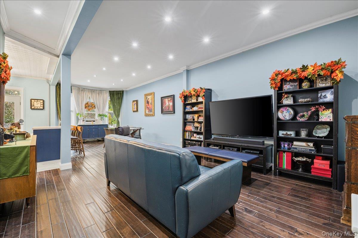 #2 photo, 68-15 64th Place, Ridgewood , NY 11385