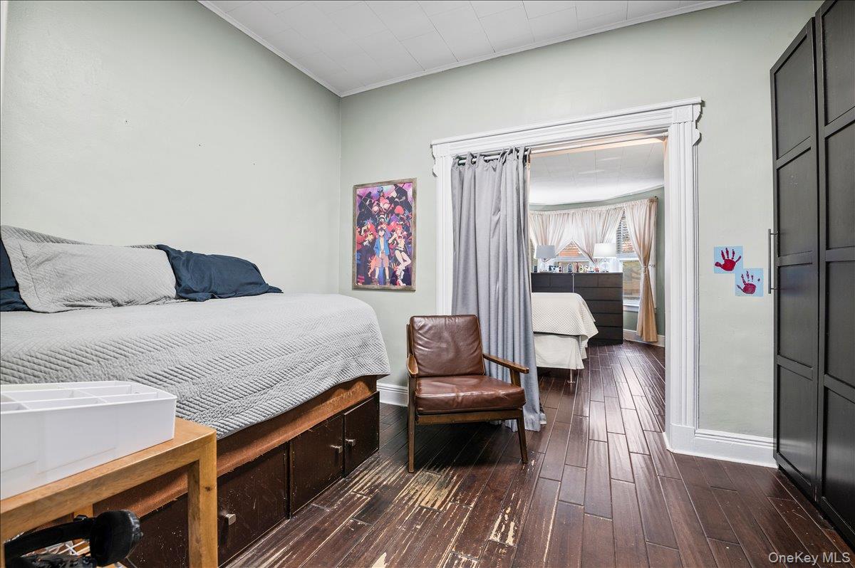 #8 photo, 68-15 64th Place, Ridgewood , NY 11385