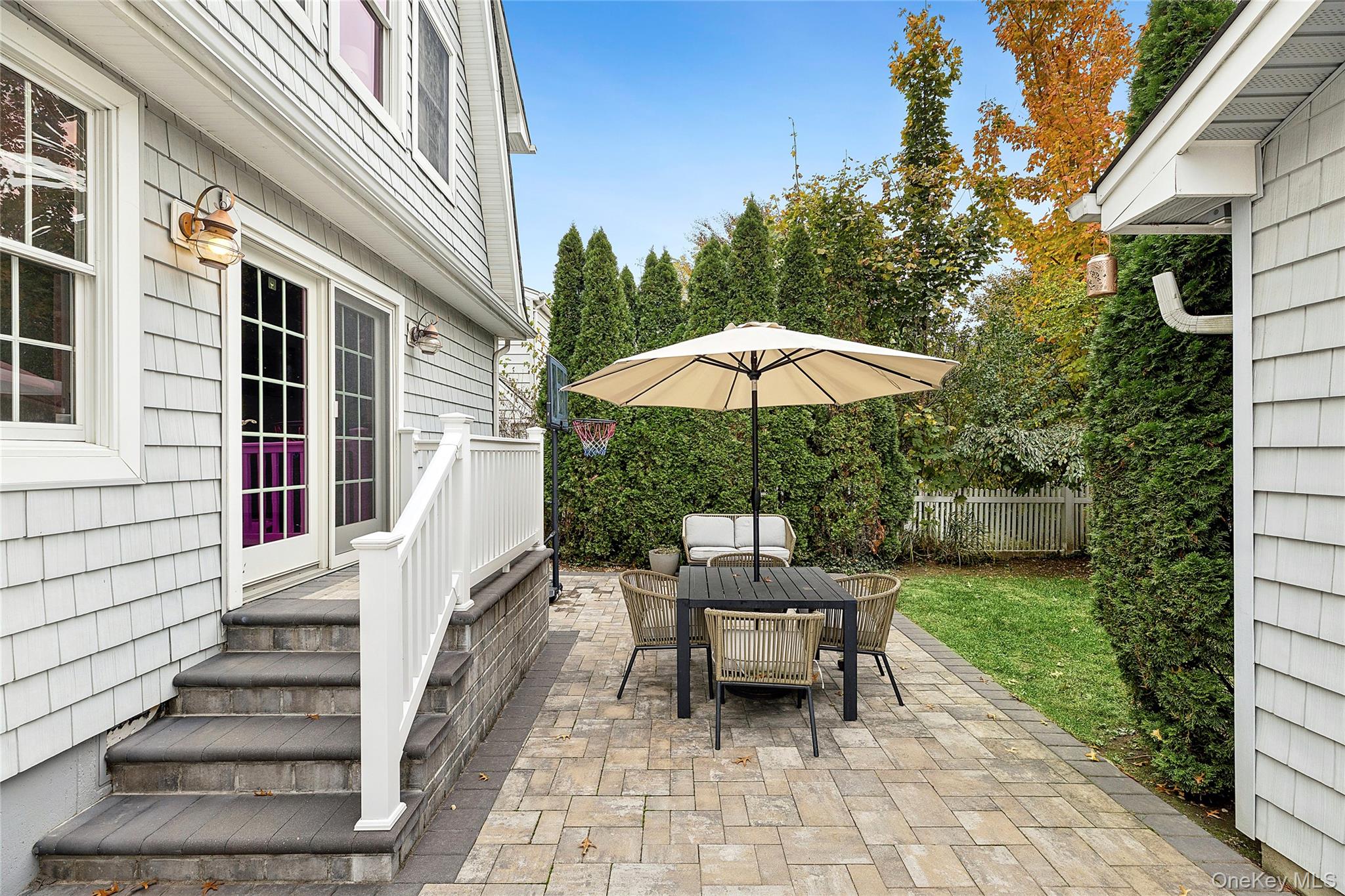 #16 photo, 34 Davis Road, Port Washington , NY 11050