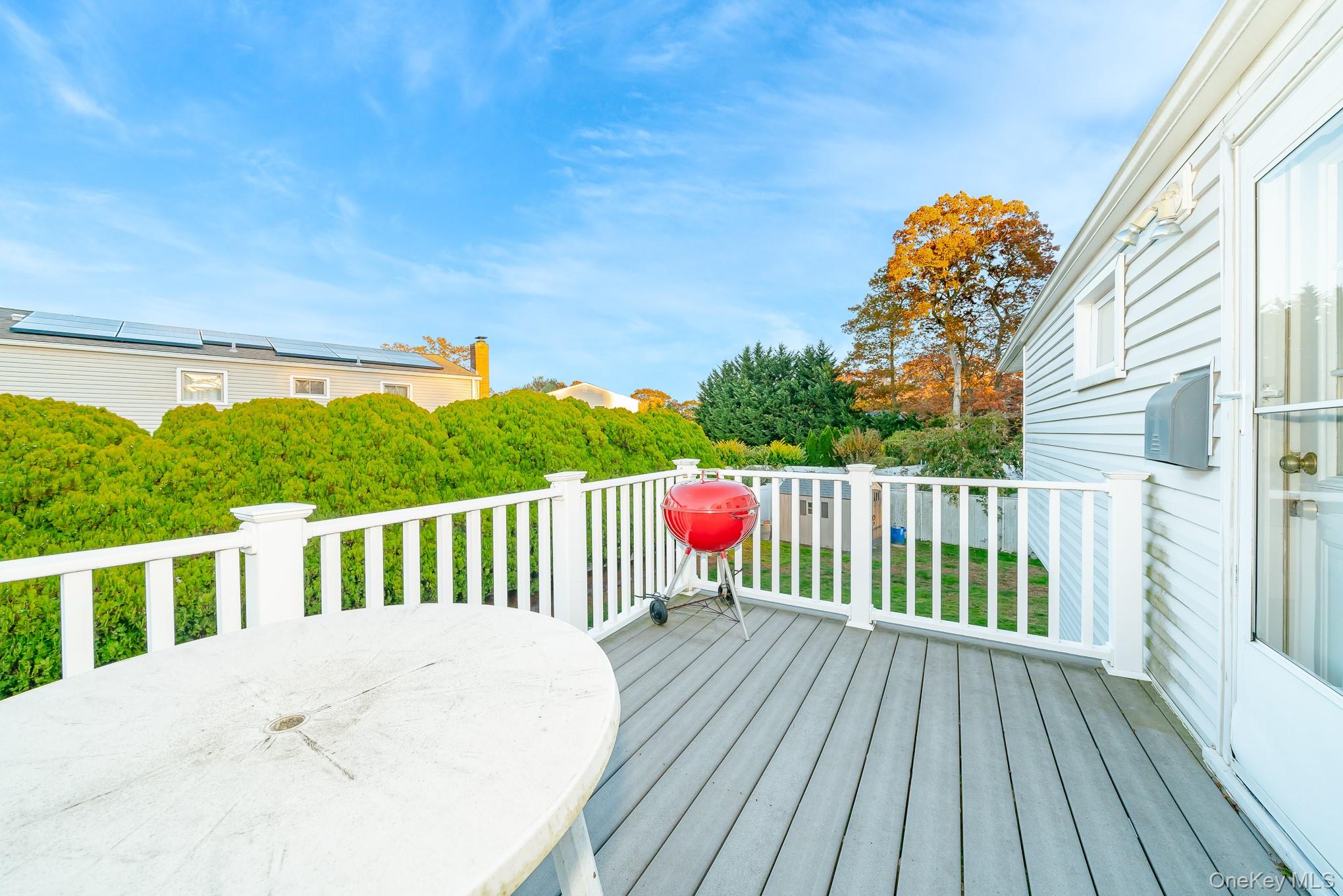 #17 photo, 16 Sue-Ann Court, North Babylon , NY 11703