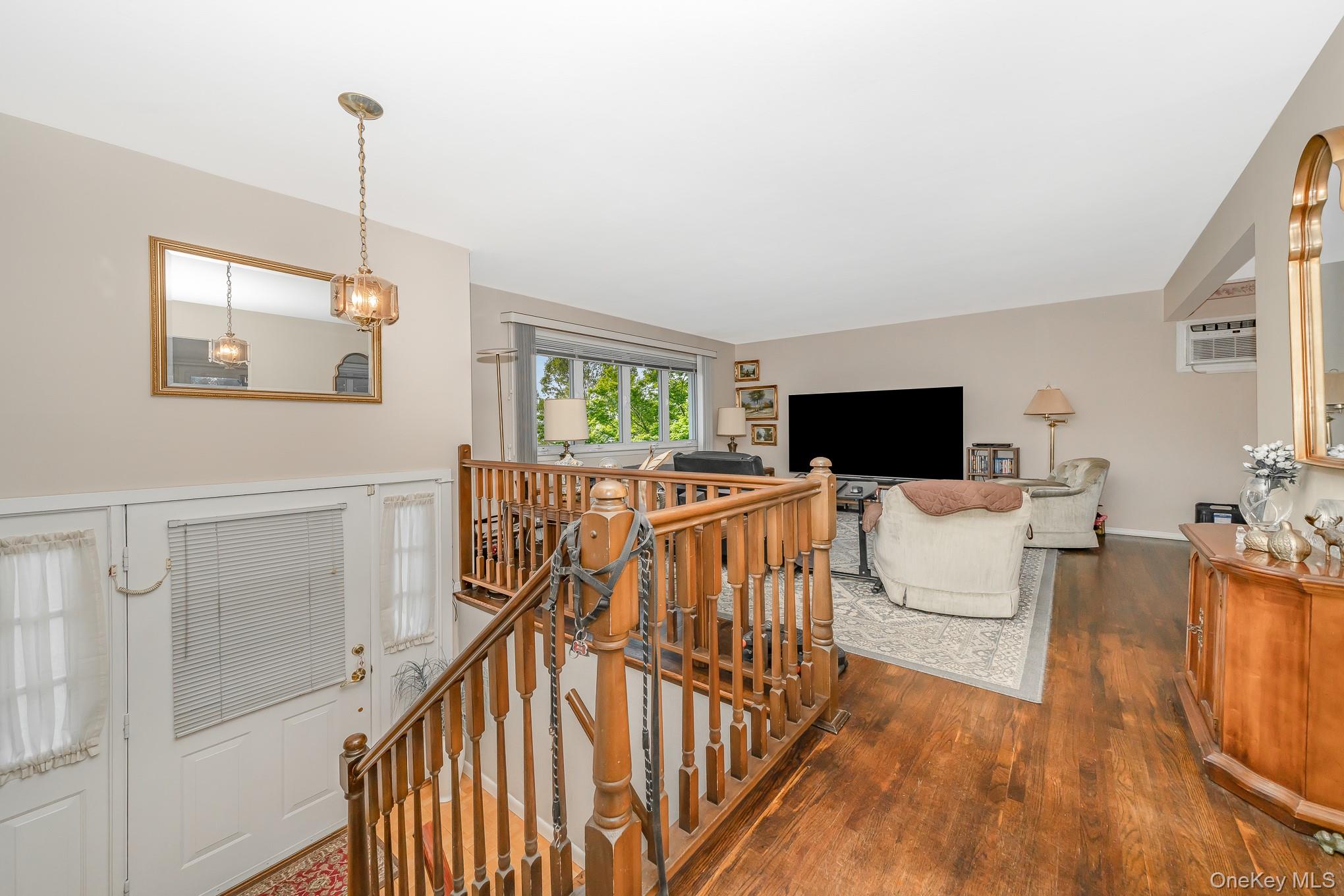 #2 photo, 16 Sue-Ann Court, North Babylon , NY 11703