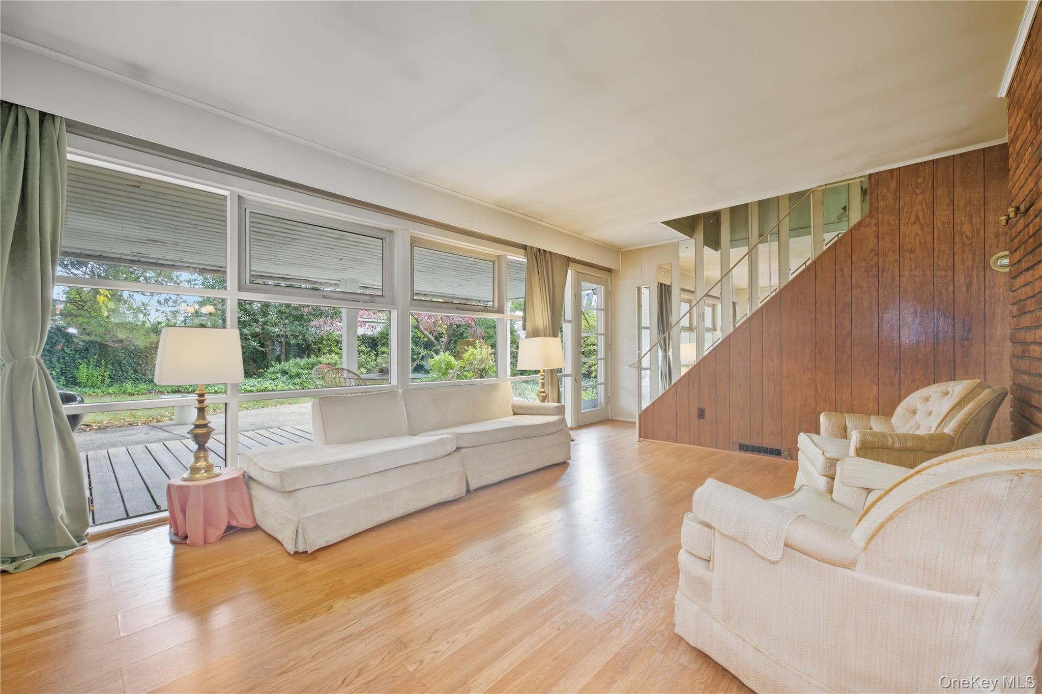 #4 photo, 150 Kingfisher Road, Levittown , NY 11756