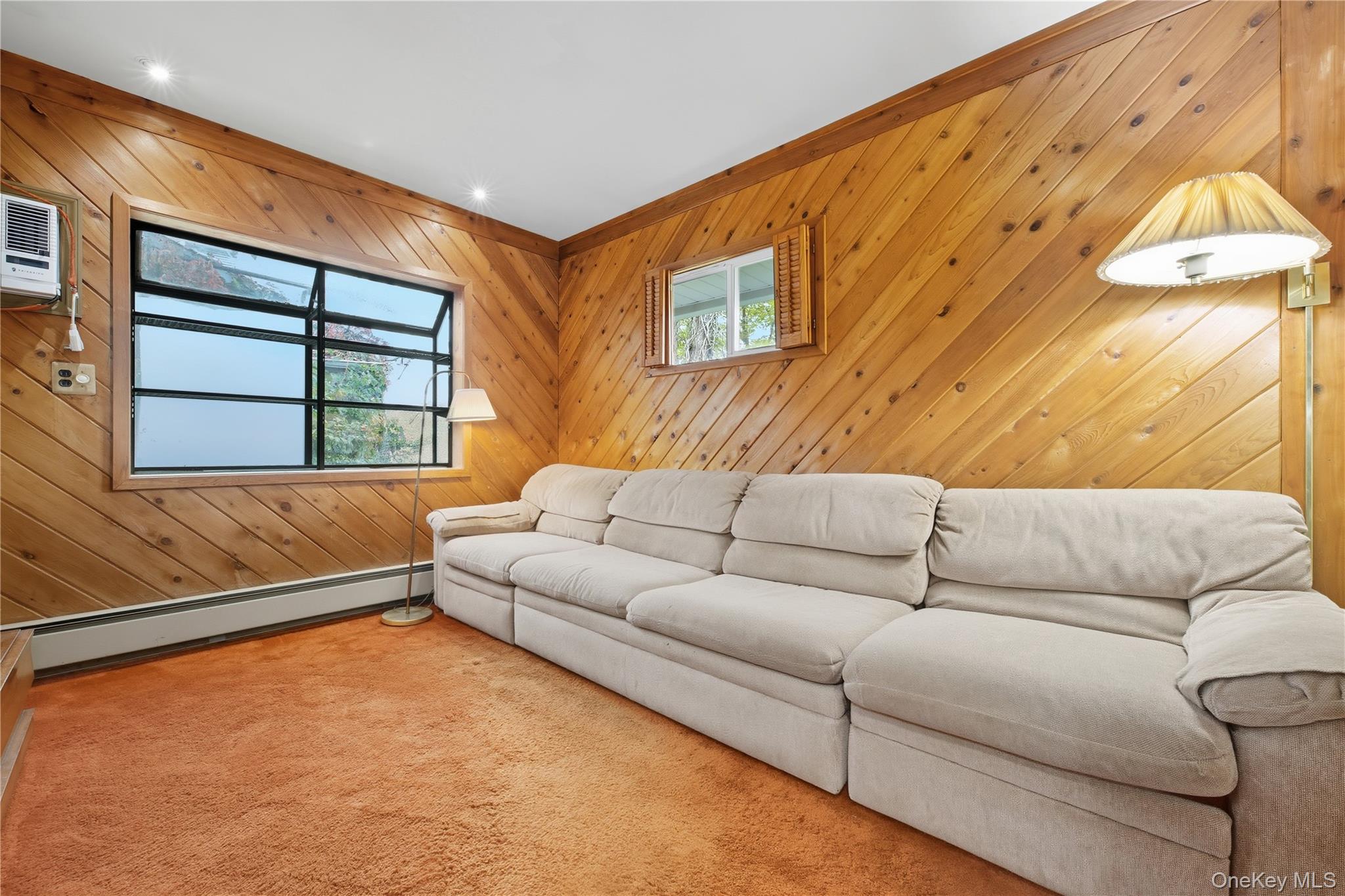 #6 photo, 150 Kingfisher Road, Levittown , NY 11756