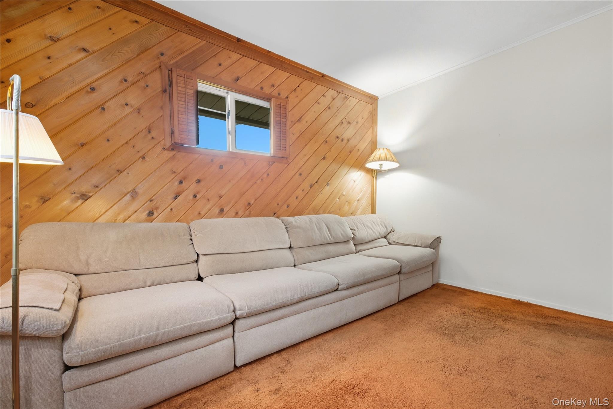 #7 photo, 150 Kingfisher Road, Levittown , NY 11756