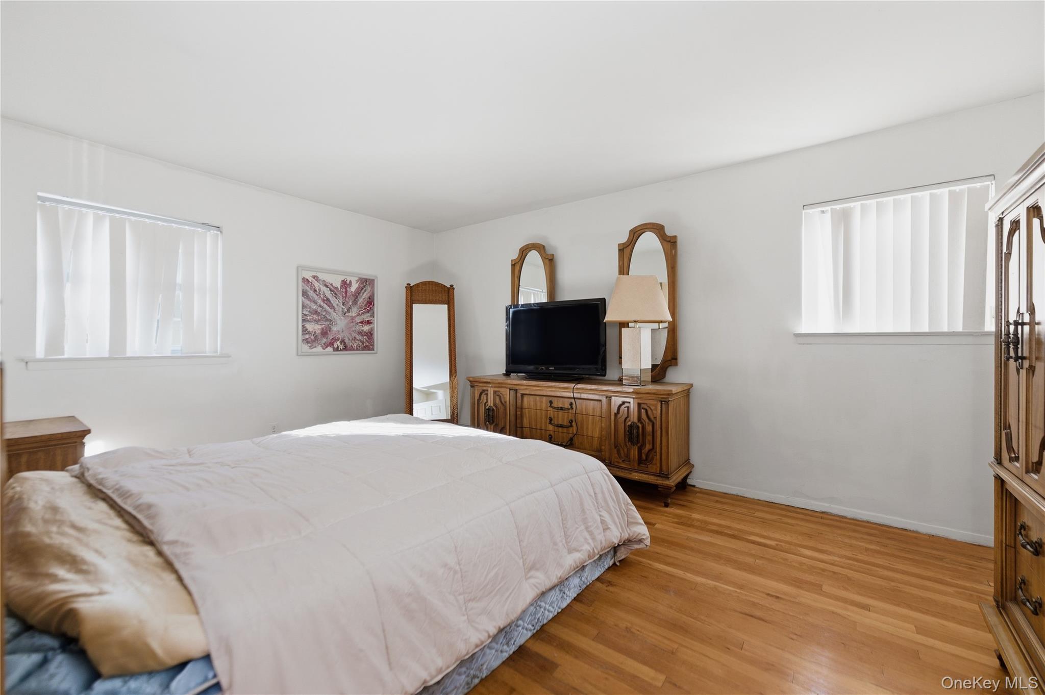 #14 photo, 3924 Jane Lane, Oceanside , NY 11572