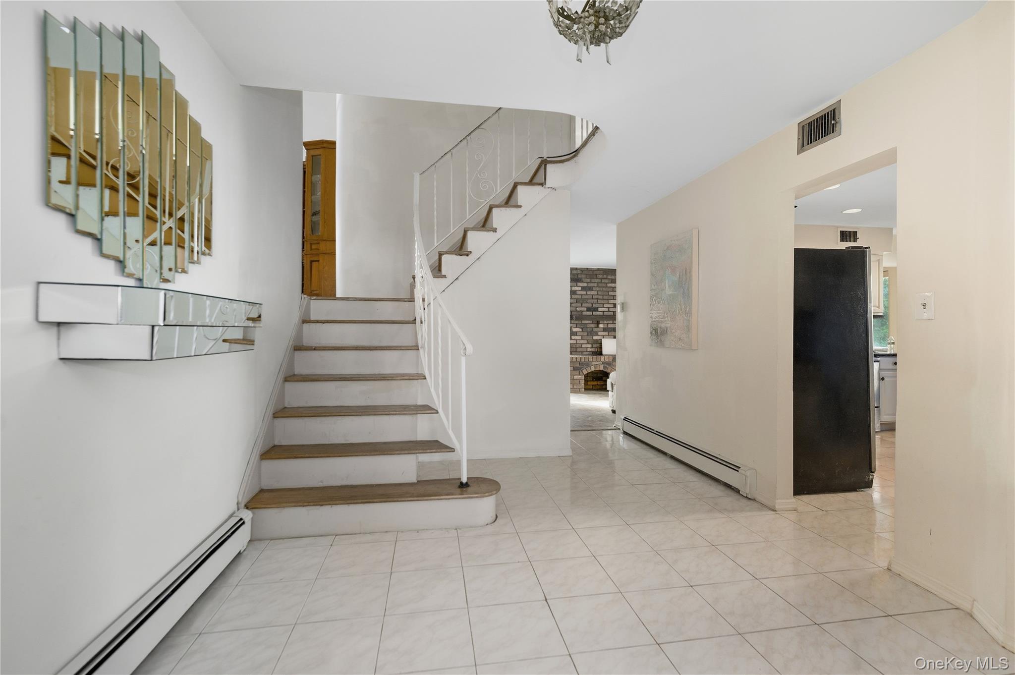 #2 photo, 3924 Jane Lane, Oceanside , NY 11572