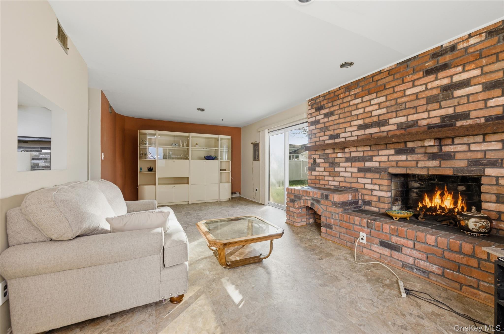 #7 photo, 3924 Jane Lane, Oceanside , NY 11572